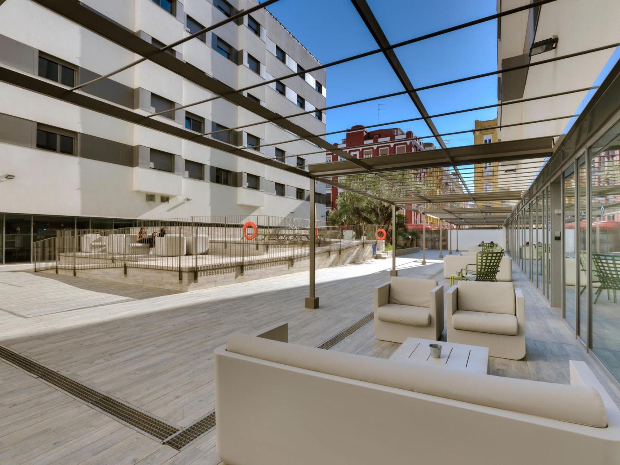 Livensa Living Studios Valencia Marina Real Hotel-Apartamento Exteriör bild