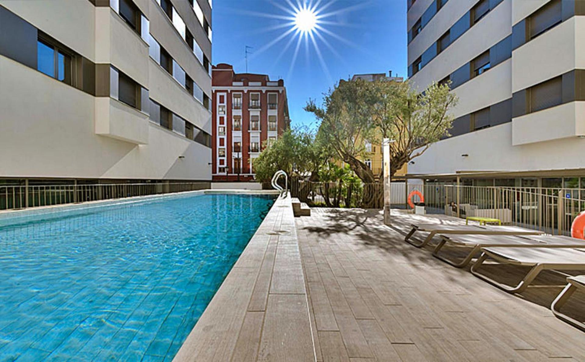 Livensa Living Studios Valencia Marina Real Hotel-Apartamento Exteriör bild