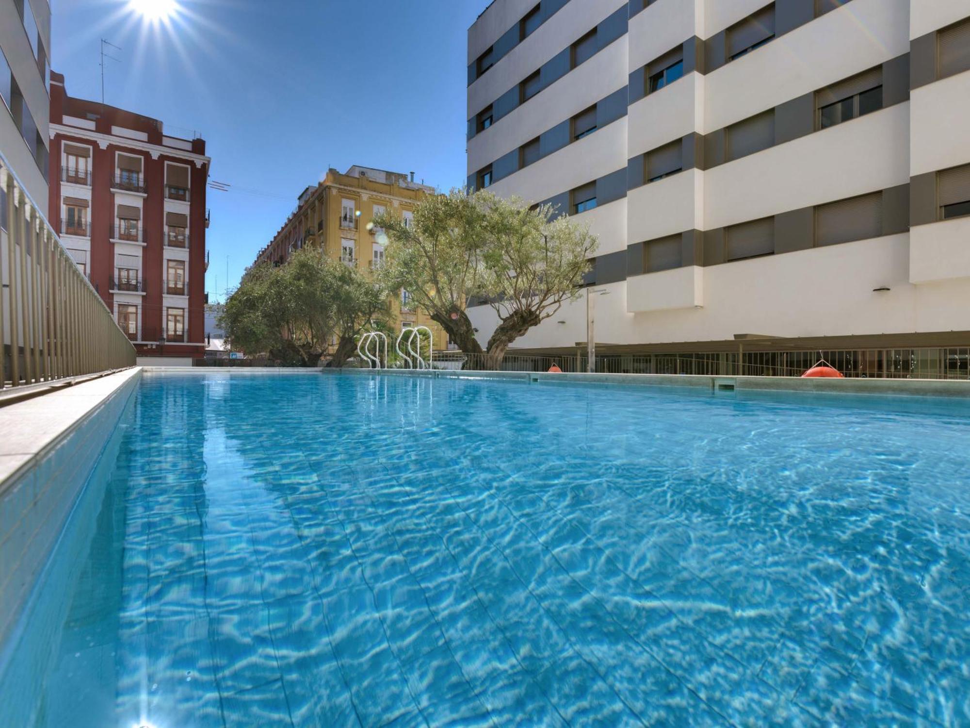 Livensa Living Studios Valencia Marina Real Hotel-Apartamento Exteriör bild
